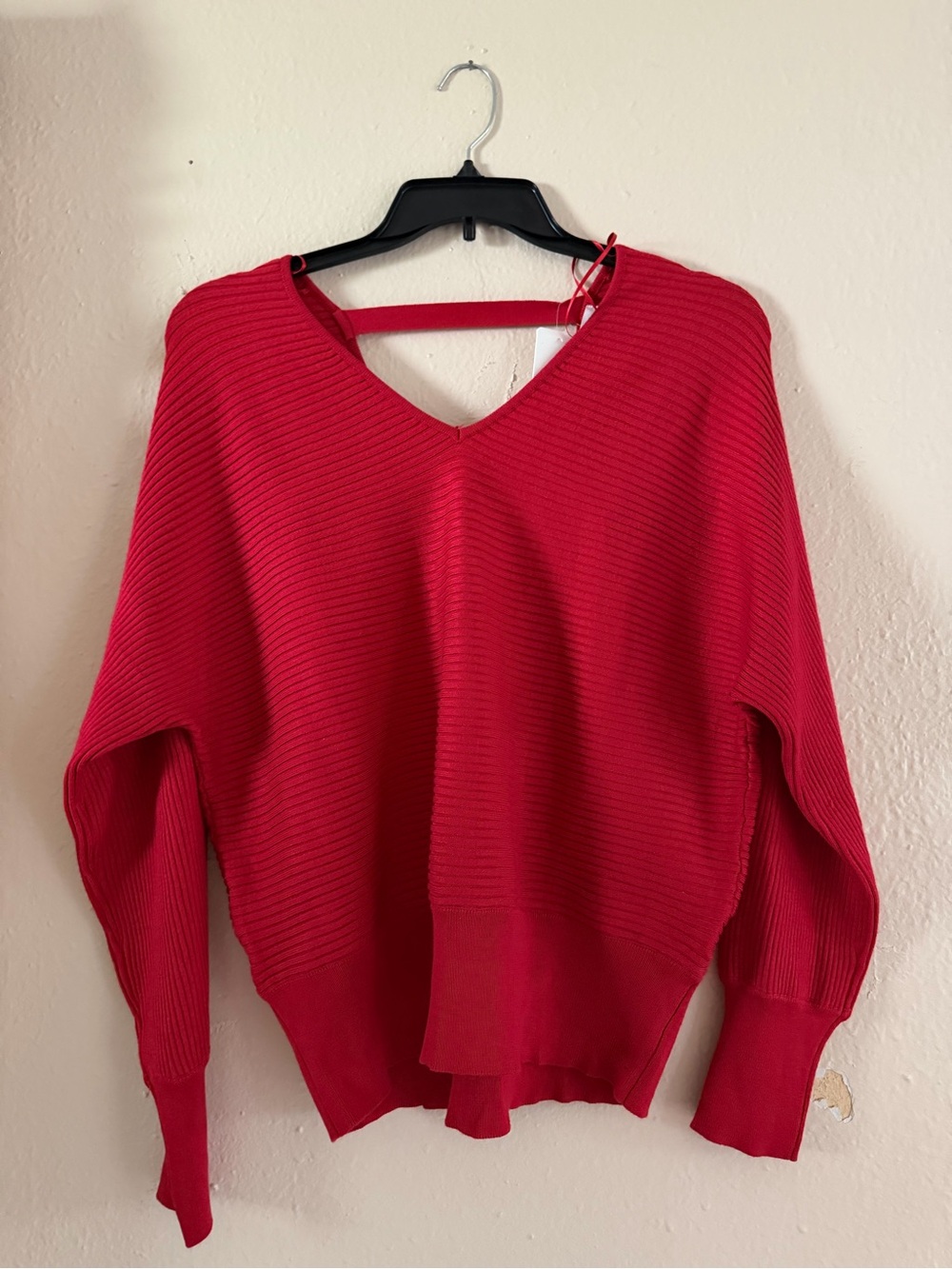 Women's Ribbed V-Neck Sweater in Vibrant Red